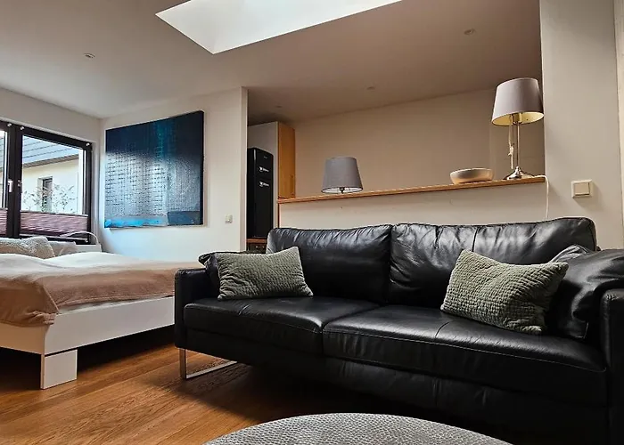 Nahe Blauen Wunder * Dresden