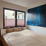 Nahe Blauen Wunder * دريسدن
